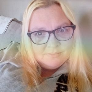 Meet your Posher, Deana